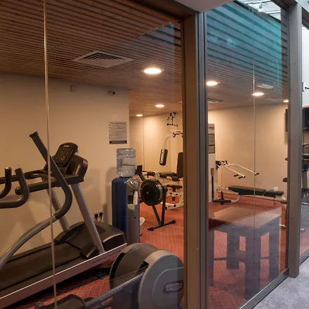 And לייק סייד