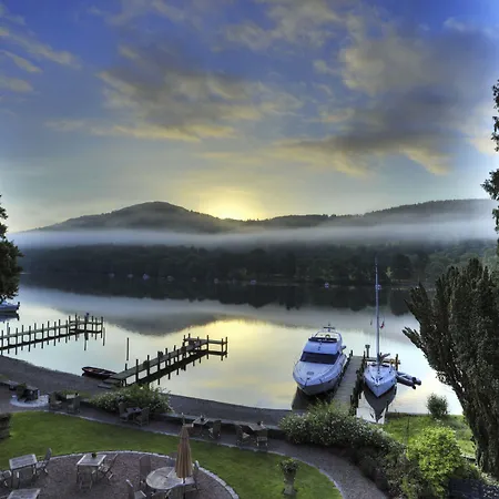 And Hotel Lakeside