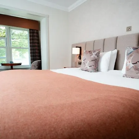 Hotel And 4*